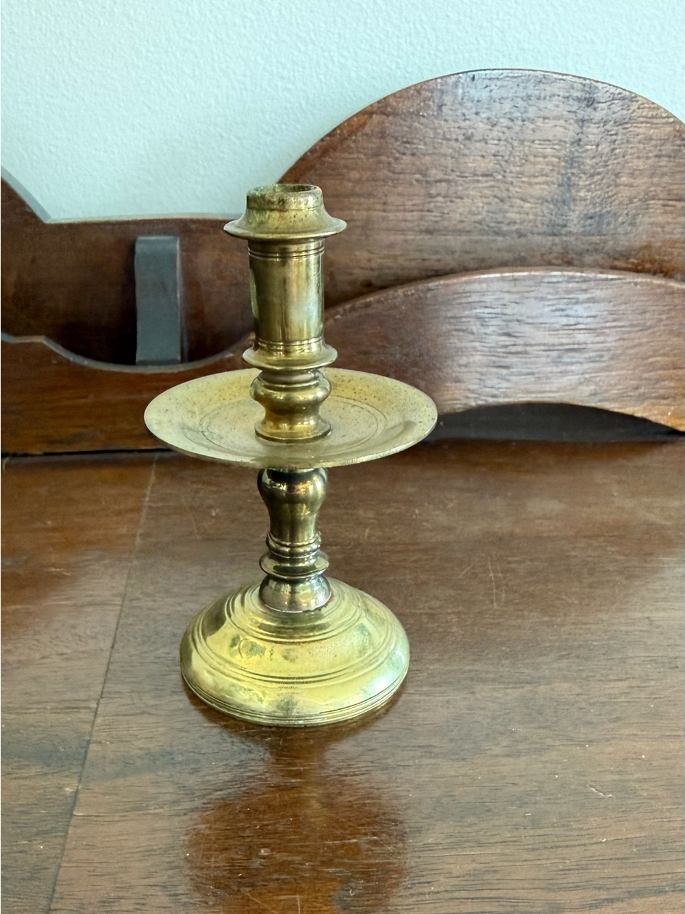 Virginia Metalcrafters Williamsburg Brass Mid-Drip Candlestick VM 16-39 4" Gold